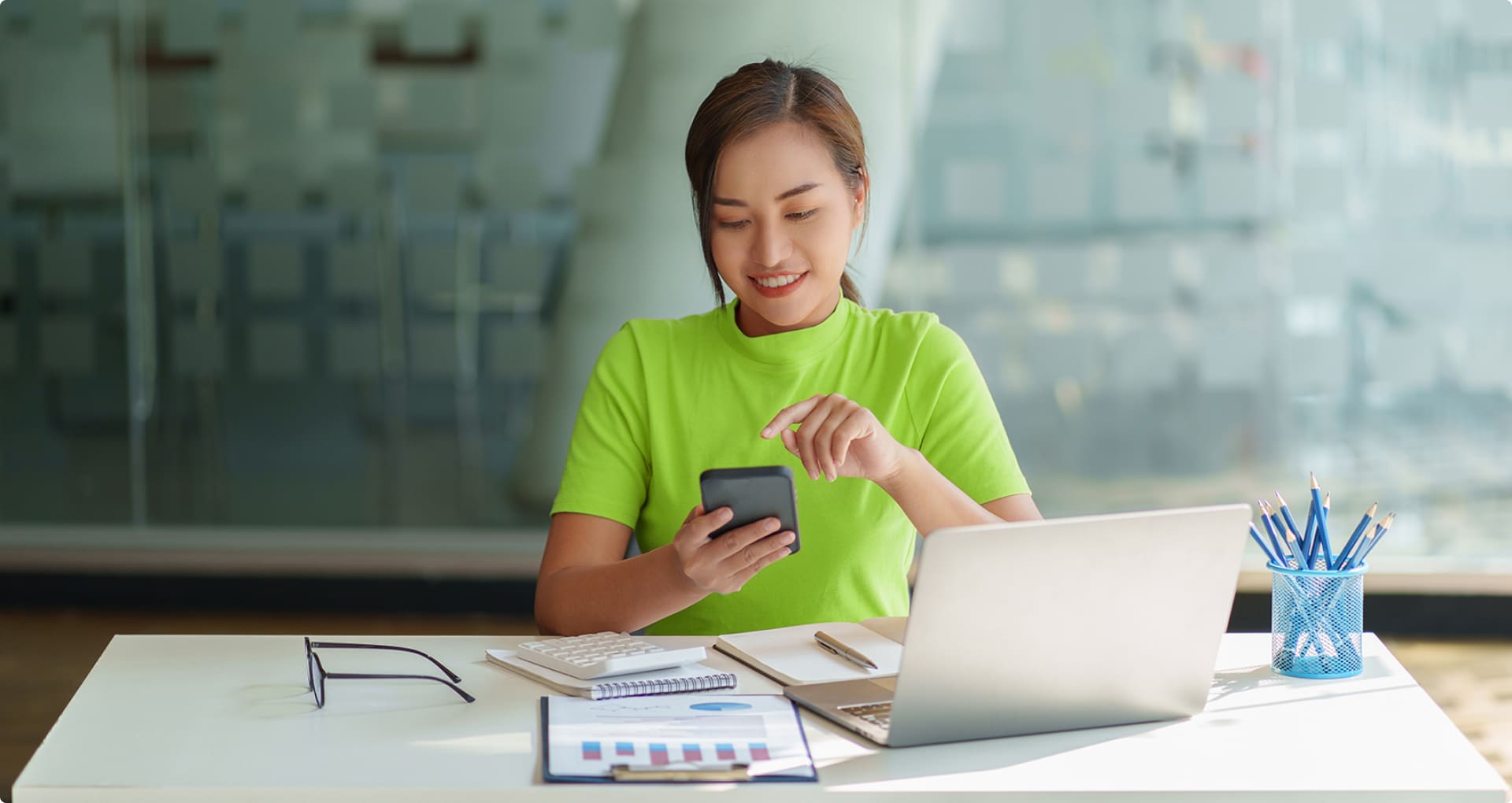Social-Media-Management-The-Value-of-Reinforcing-Online-Trust -Safety